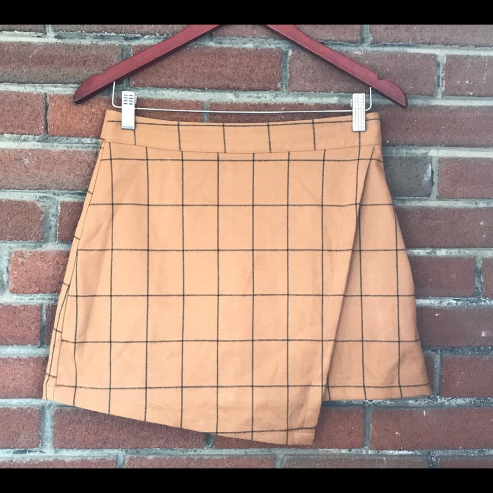 Forever 21 plaid mini skirt size M